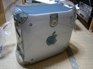 Apple PowerMac G4 (AGP Graphics)
